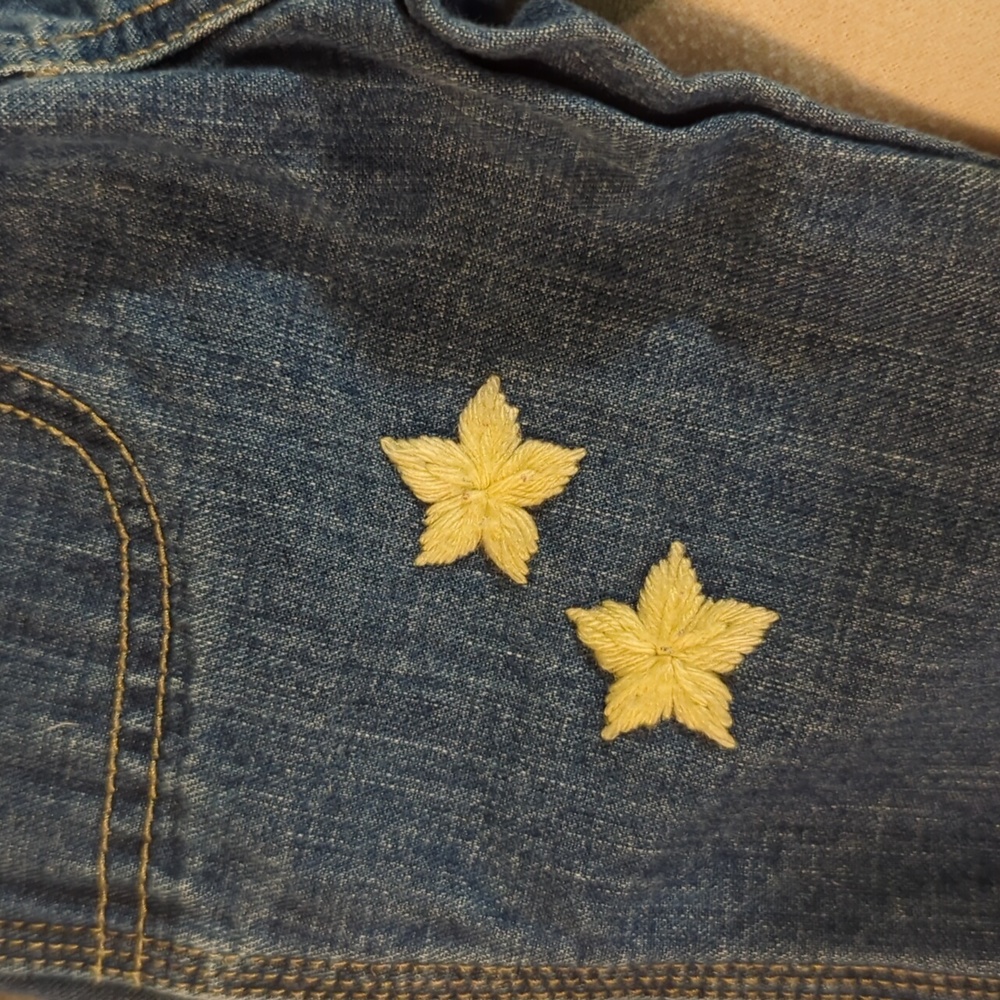 BabyGap Jeans size 6-12 months - Picture 3 of 5